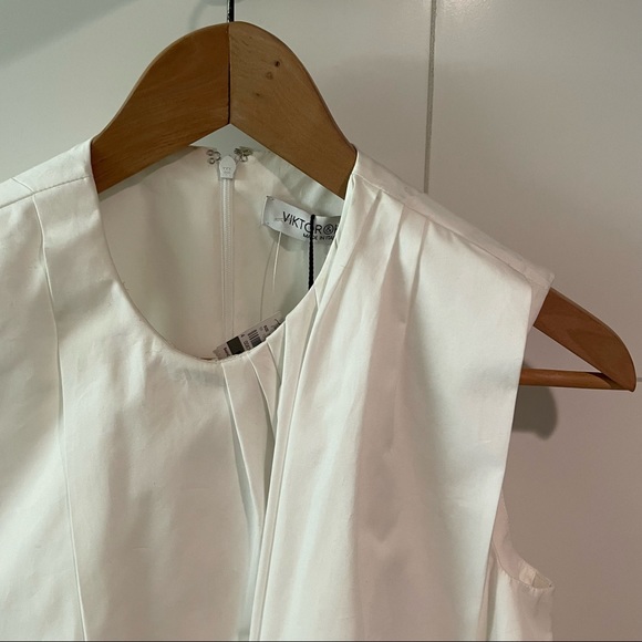 Victor & Rolf white pleated sleeveless top - Picture 3 of 8